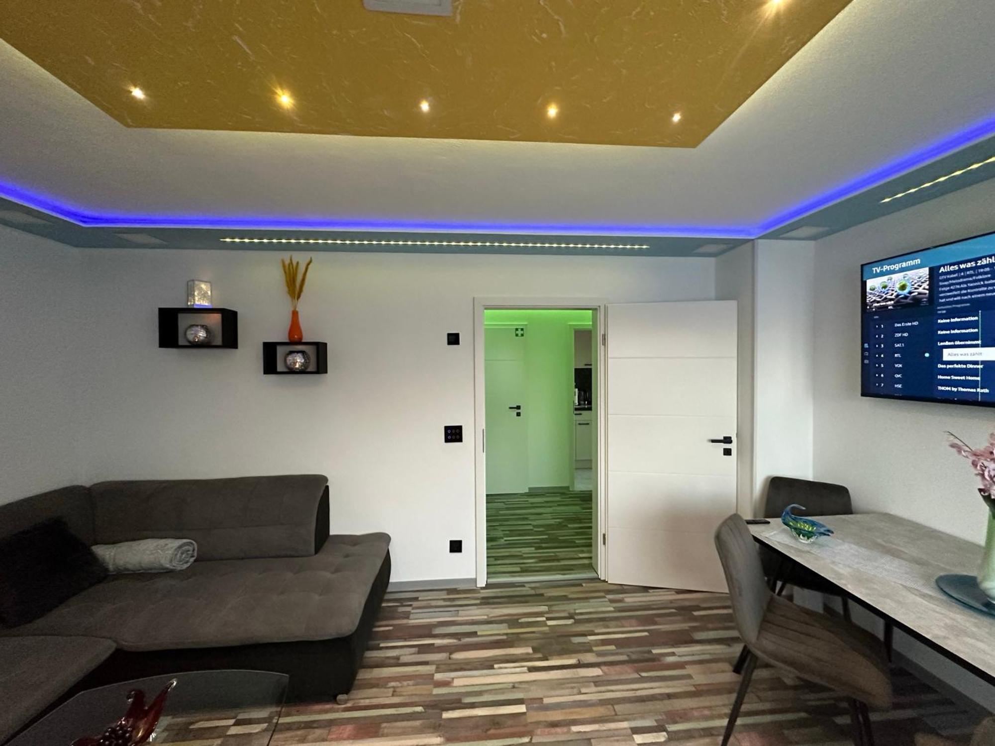 Modern Apartments Neuburg P - Top - 2 Zimmer, Komfort, Balkon, Wi-Fi, Smart Tv, Grosse Dusche, Kueche Нойбург-ан-дер-Донау Экстерьер фото